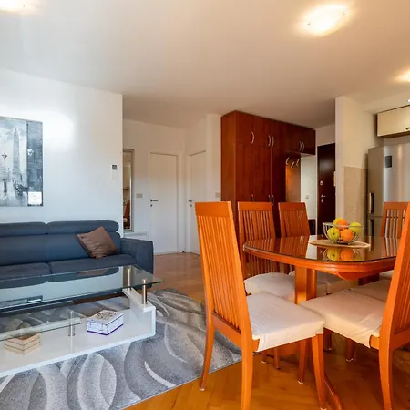 29 Apartment Makarska